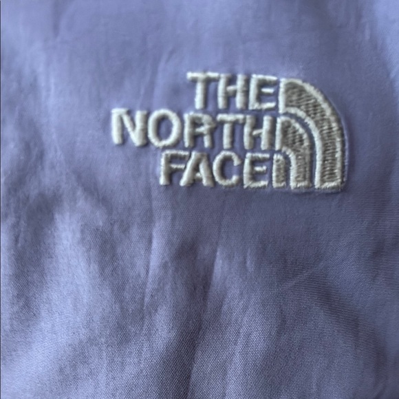 The North Face Girls Light Purple Jacket - Picture 5 of 9